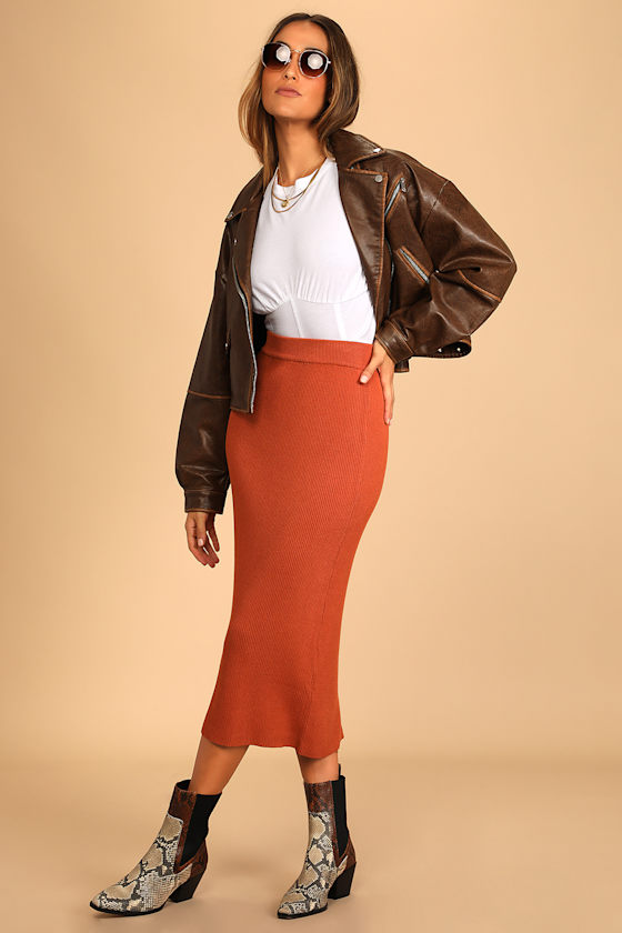 Seasonal Fave Rust Orange Ribbed Knit Midi Sweater Skirt 10