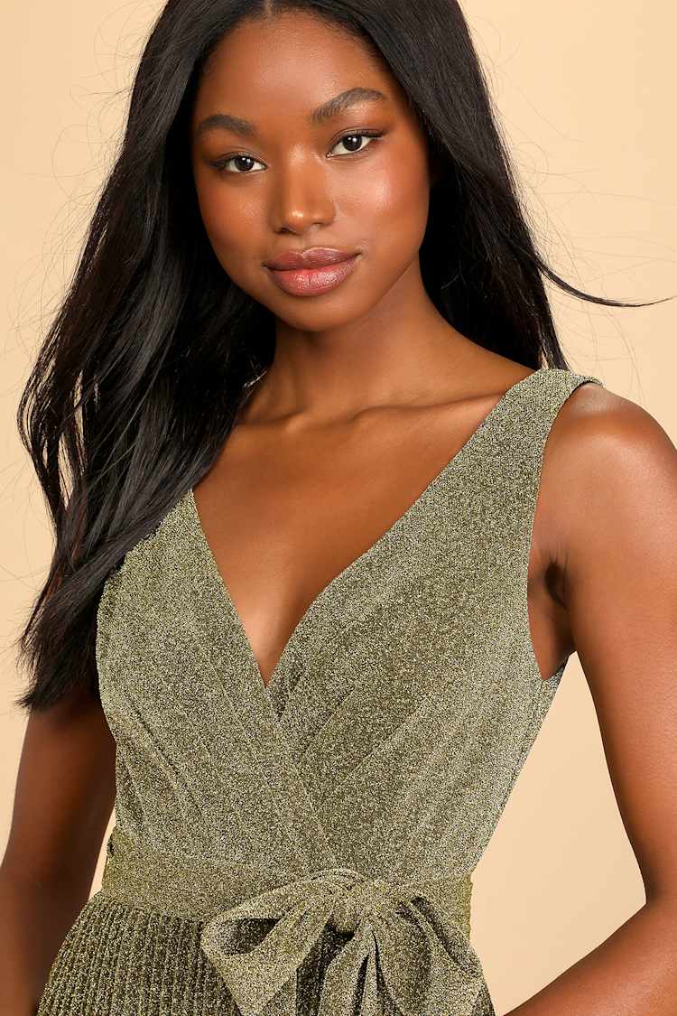 lulu gold dress Off the Shoulder Gold A-Line Metallic Pleated Long Formal Gown Gold / 14