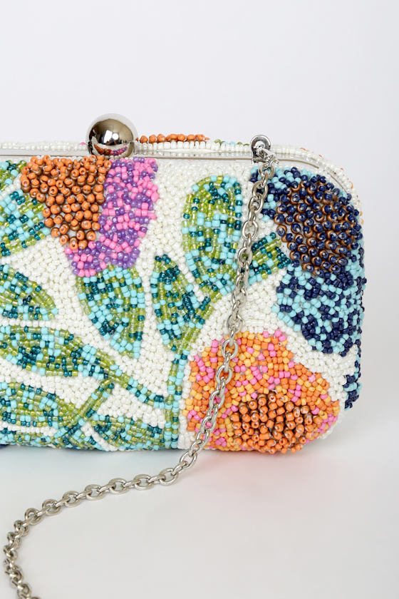 Tour of Blooms White Multi Beaded Clutch 3