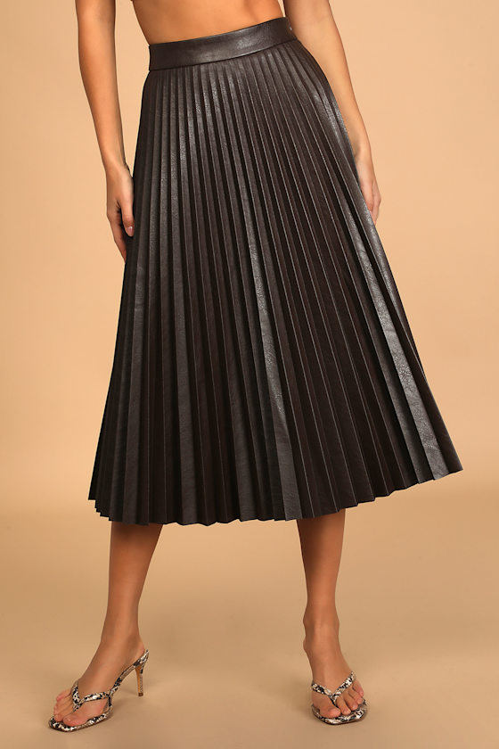 Go Time Dark Brown Vegan Leather Pleated Midi Skirt 4