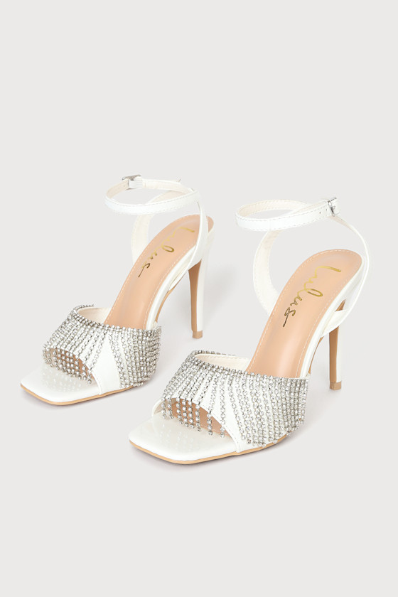 NOOR/NOORIE: WHITE 3
