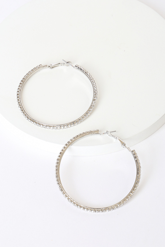 Stunning Hour Silver Rhinestone Hoop Earrings 3