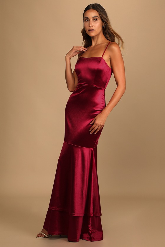 Contemporary Romance Red Satin Tiered Mermaid Maxi Dress