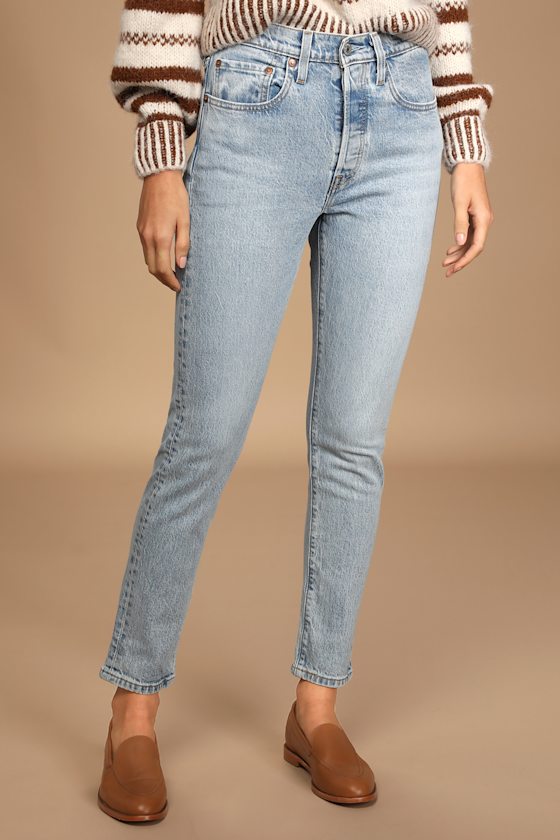 501 Skinny Light Wash Denim Jeans 9