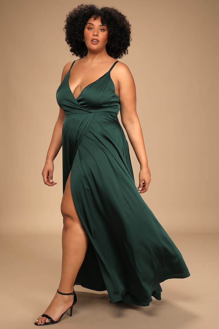 Final Sale Plus Size Maxi Dress with Spaghetti Straps in Green and