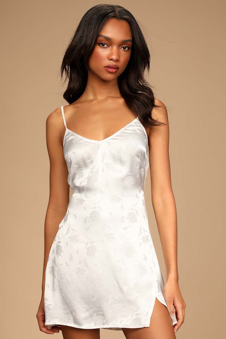 white christmas dresses Elise main image 1