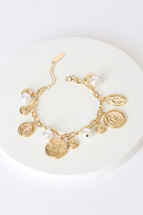 Empyrean Elegance Gold and Pearl Charm Bracelet 1