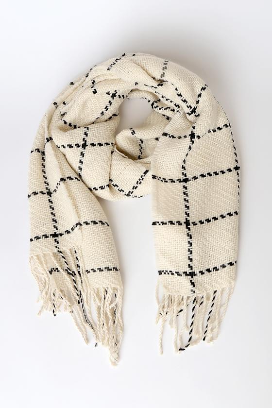 Cozy Afternoon Beige and Black Plaid Knit Scarf 4
