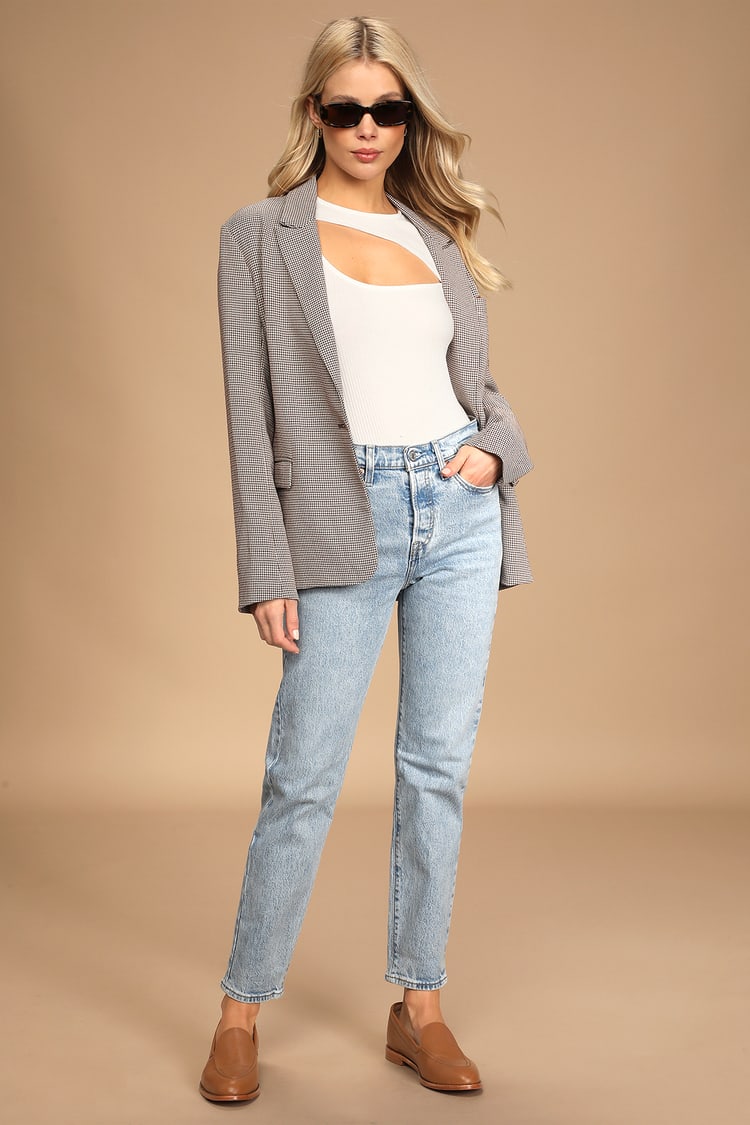 Levi's Wedgie Icon Fit - Tango Light Jeans - Cropped Denim Jeans - Lulus