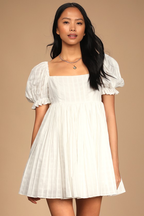 Marie Anne Floral Puff Sleeve Cutout Mini Dress – VICI