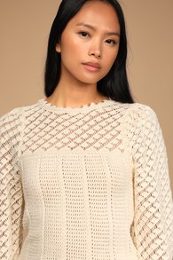 Favorite Piece Beige Knit Pullover Sweater