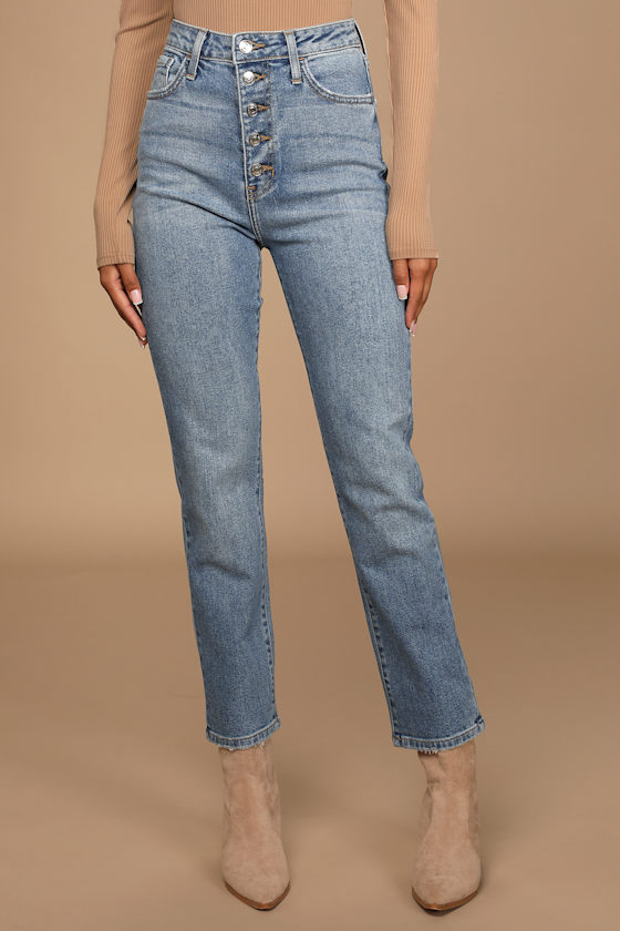 Forever a Trend Light Wash Denim High-Rise Mom Jeans 6