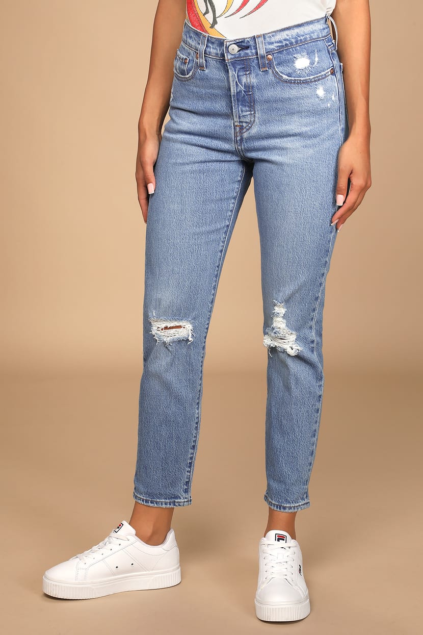 Levi's Wedgie Icon Fit - Jazz Devoted Jeans - Distressed Jeans - Lulus