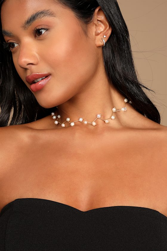 Isla 14KT Gold and White Pearl Choker Necklace 2