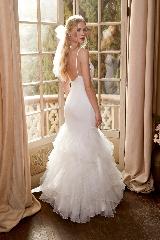 Luxurious Ball Gown Sequins Bridal Dress Long Sleeves Satin Maxi Dress –  Ballbella