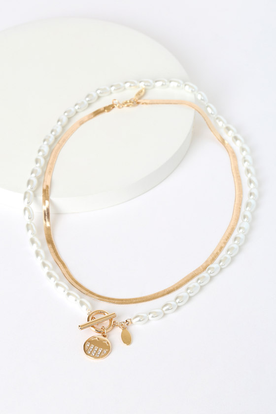 Go Away 14KT Gold and Pearl Necklace Set 2