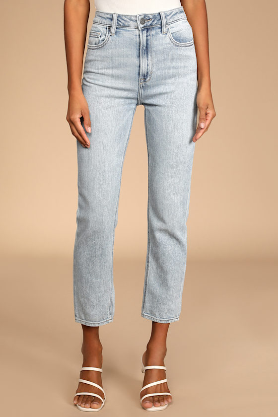 Curated and Classic Light Wash High-Rise Cropped Mom Jeans 4