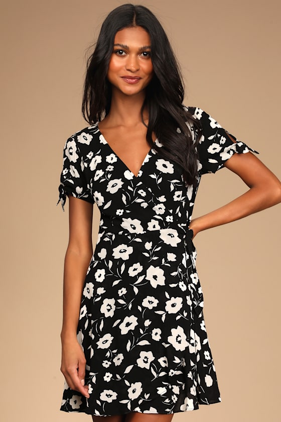 bodycon dress with cut out Tie Backless Halter – Suncoy group_ Ophidian Devore Backless Mini Dress Kingdom Printed Maxi Dress Color:Dusty Navy