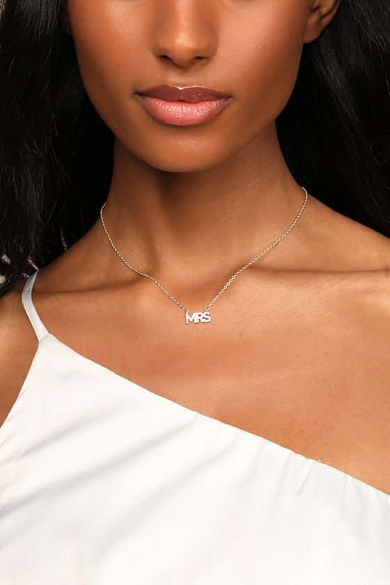 Blushing Bride 14KT Gold Rhinestone Mrs Necklace 1