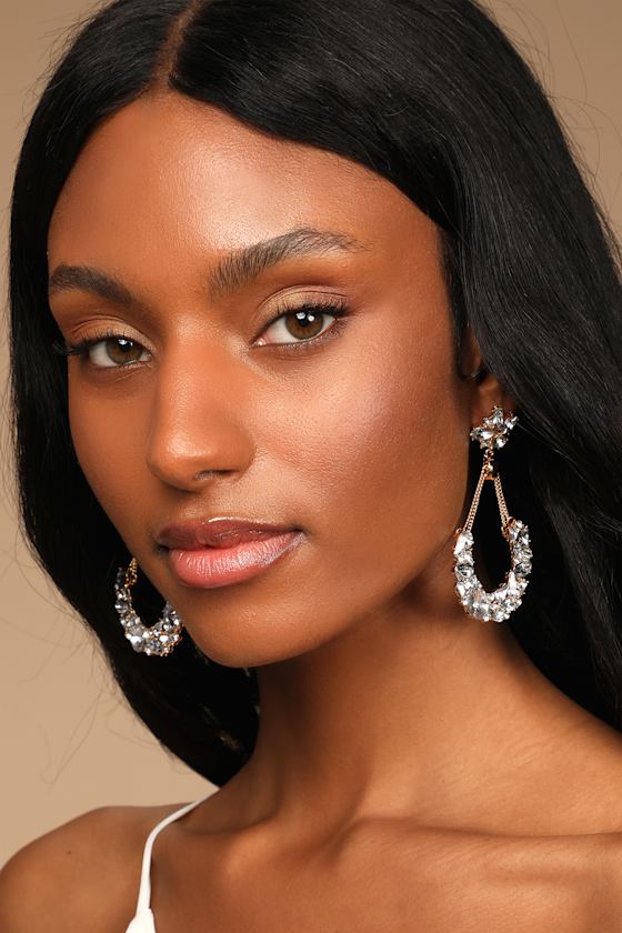Regal Realness Gold Rhinestone Chandelier Earrings 3