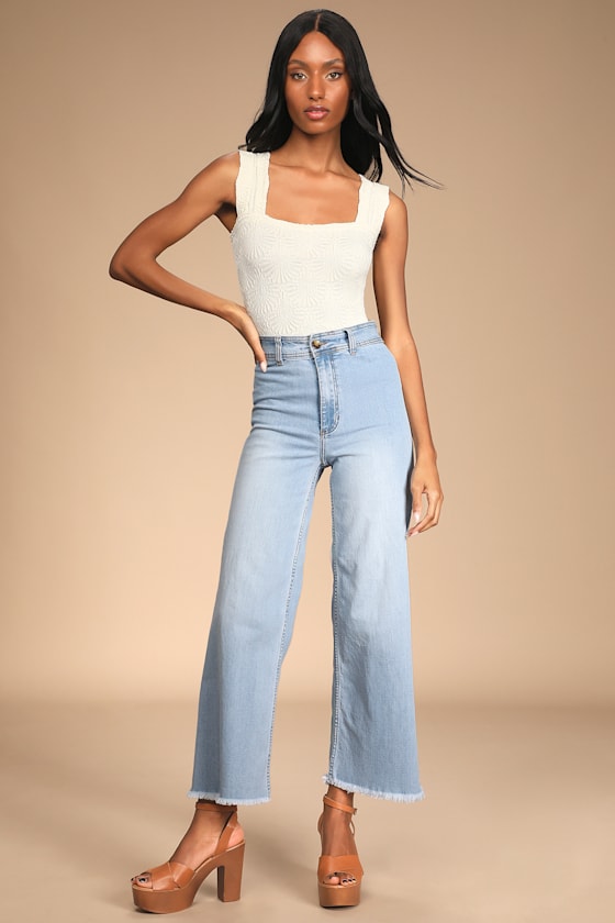 Love Letter Ivory Floral Jacquard Cropped Cami Top 6