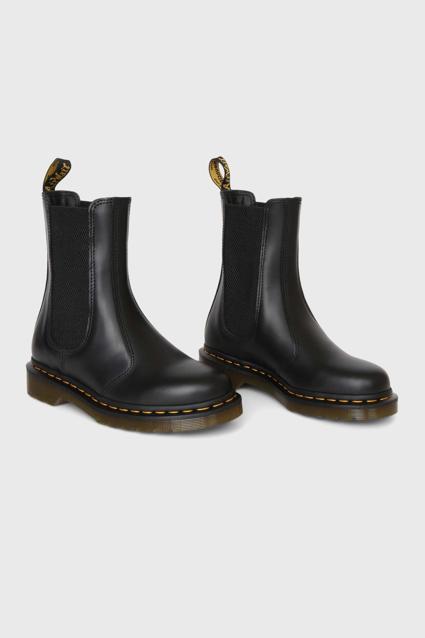 2976 Hi Black Smooth Leather Chelsea Boots