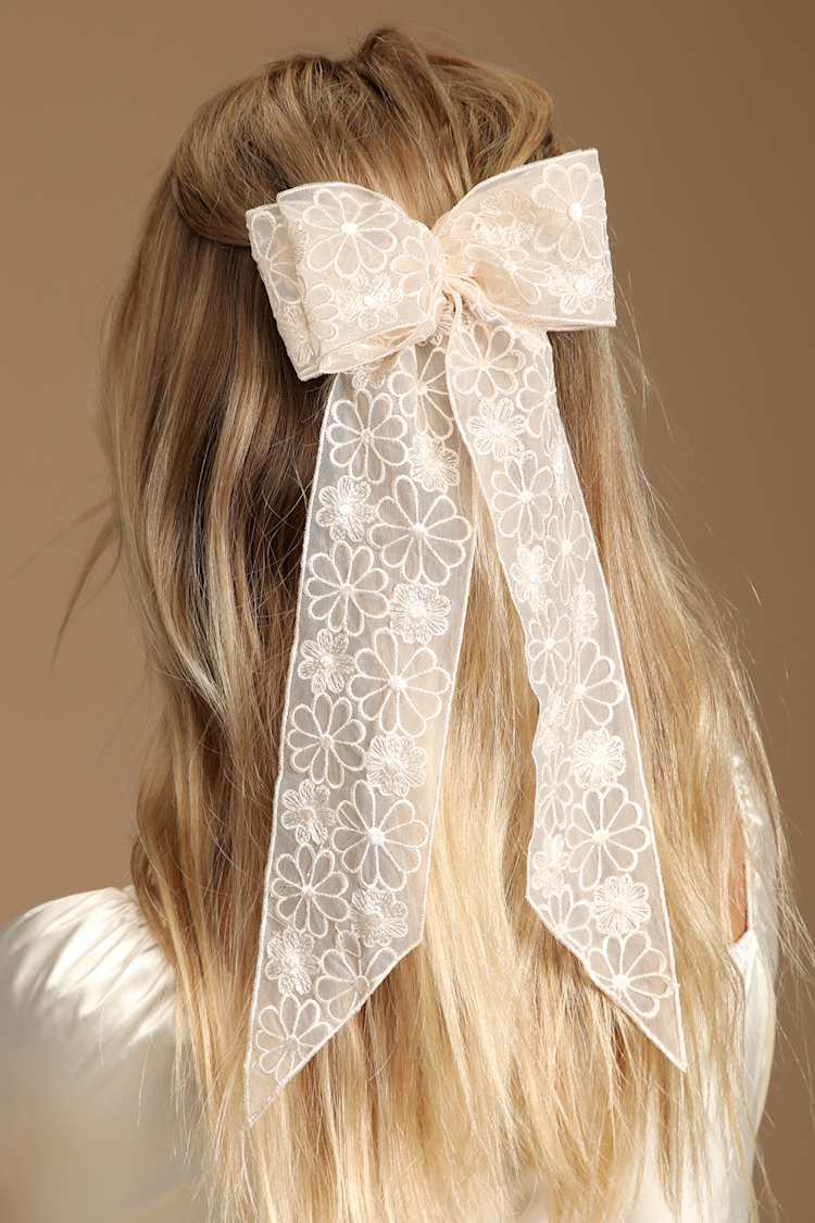 Floral Embroidered Sheer Hair Bow Embroidered Wildflower Bridal Hair Bow – Veil Alternative  main image 2