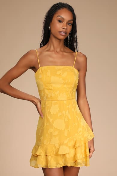 Find a Trendy Women's Yellow Dress to Light Up a Room | Affordable, Stylish  Yellow Cocktail Dresses and Formal Gowns - Lulus
