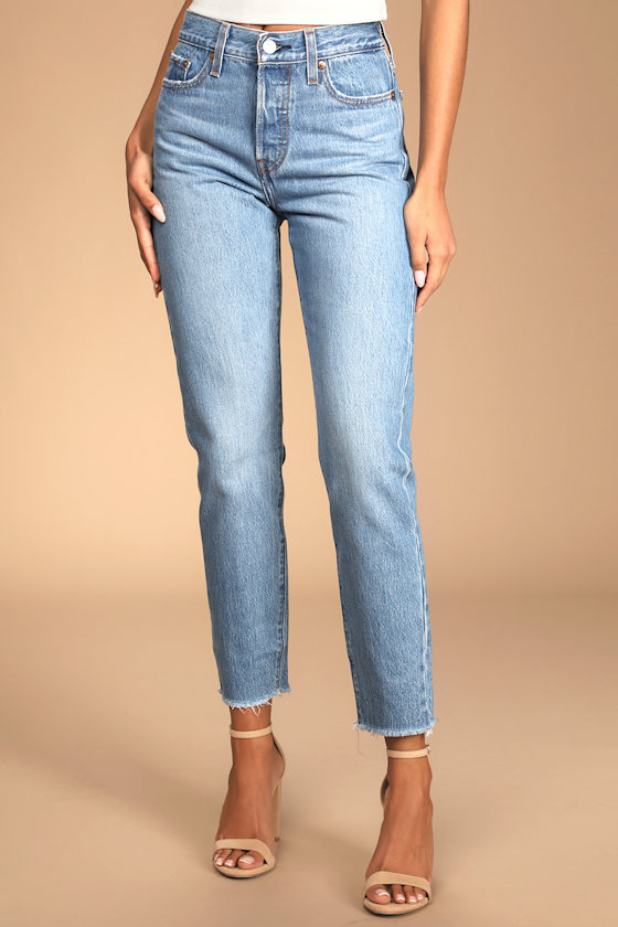 Wedgie Straight Light Wash Distressed High-Rise Cropped Jeans 4