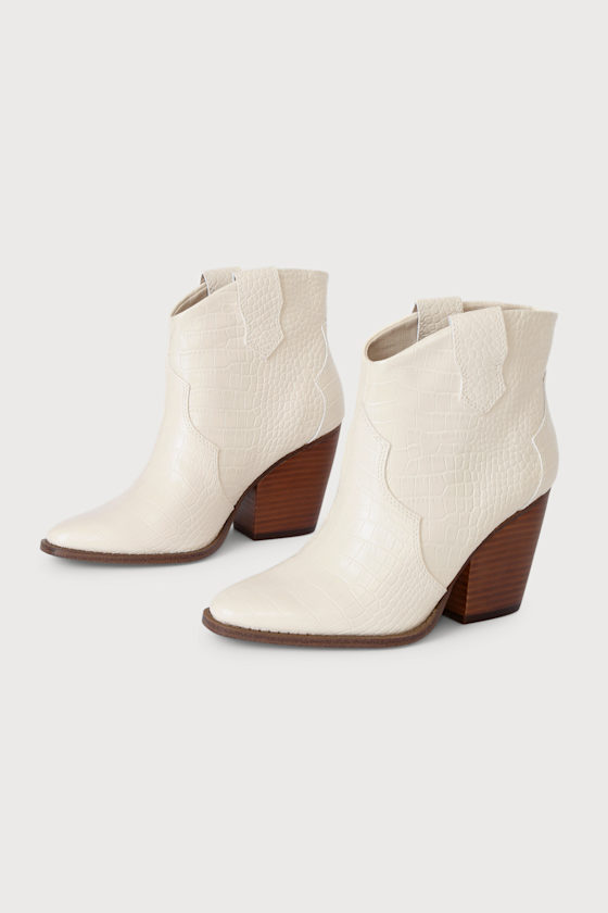 Bonnie Cream Crocodile-Embossed Pointed-Toe Ankle Boots 3