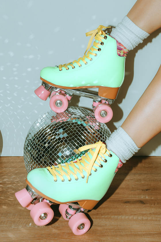 Raylie Mint Green Colorblock Quad Roller Skates 5