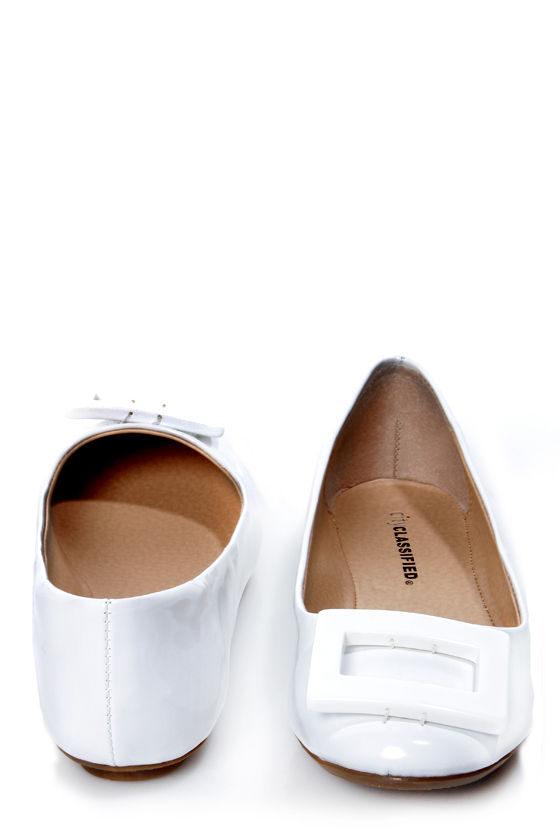 buckle ballet flats