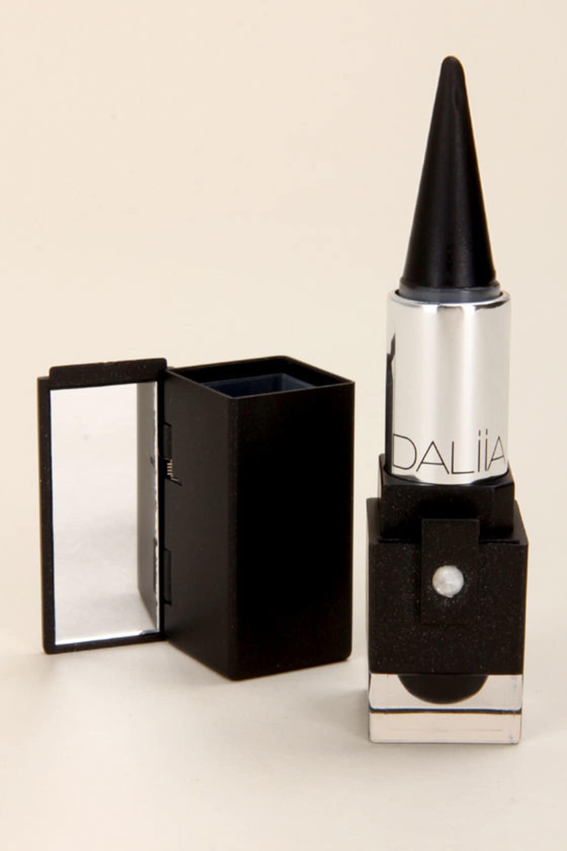 Daliia Herbal Kohl Eyeliner Black Eye Liner 28.00 Lulus