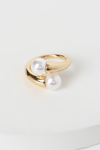 So Fancy 14KT Gold Pearl Ring