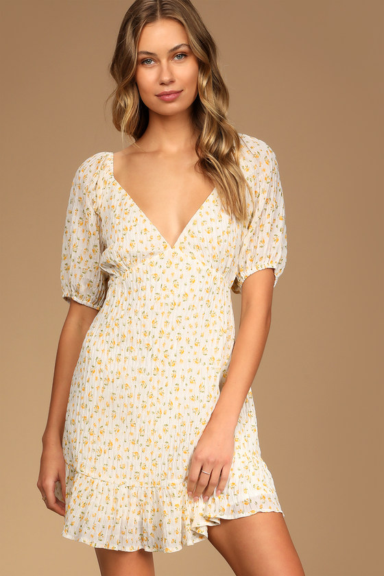 Flirtatious Fit White Floral Print Puff Sleeve Mini Dress