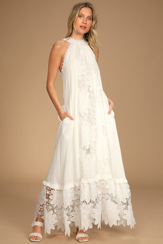 Sweet Sundays White Lace Sleeveless Halter Neck Maxi Dress 2