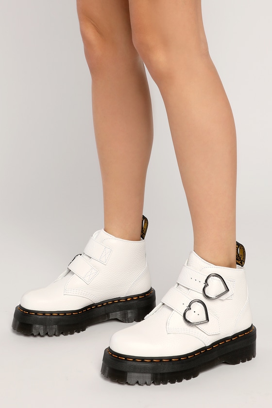 dr martens devon heart boots in white