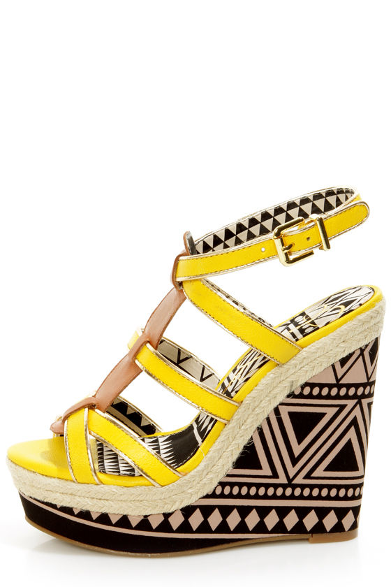 bright yellow wedges