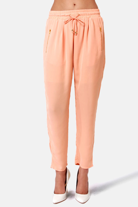 peach pants tiktok