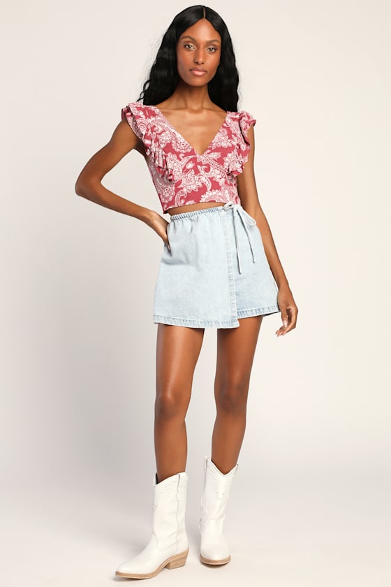 Don't You Know Light Wash Cotton Denim Skort 2