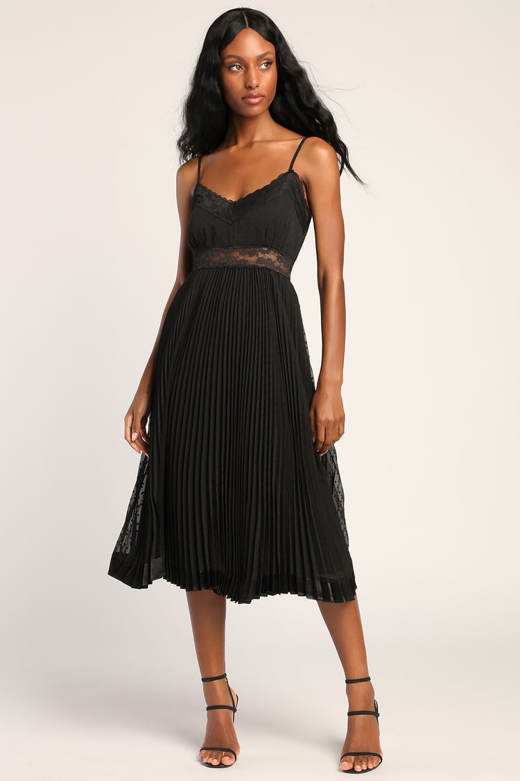 Black Sparkly Pleated Lace Midi Dress