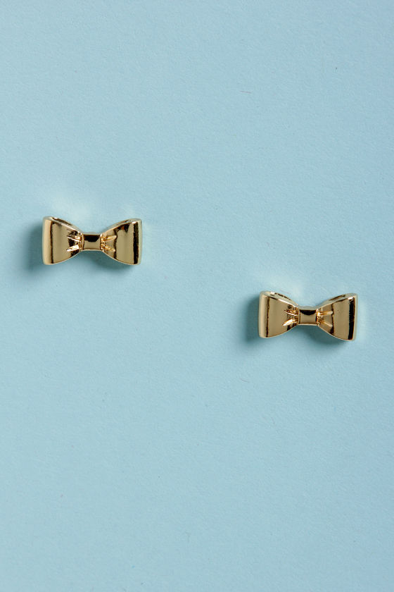 Small Town, Big City Gold Bow Earrings