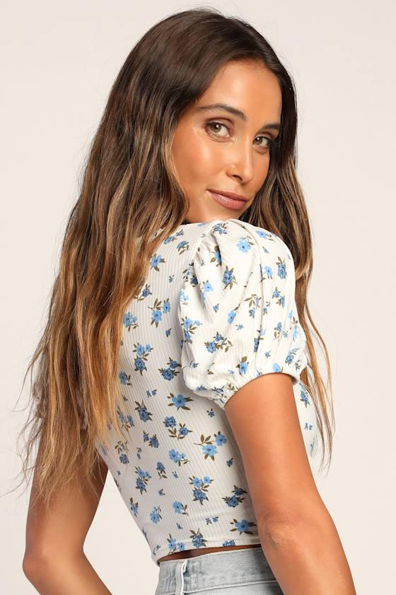 Sugar and Spice Blue Floral Ribbed Knit Puff Sleeve Crop Top 2