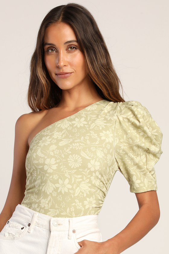 FREE PEOPLE SOMETHIN BOUT YOU GREEN FLORAL PUFF SLEEVE ONE-SHOULDER BODYSUIT