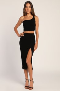 Phenomenal Style Black Ribbed One-Shoulder Two-Piece Midi Dress