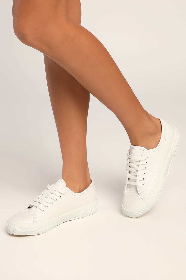2750 superga white