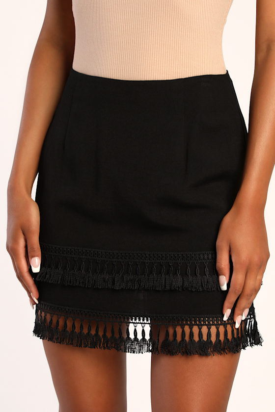 S30142: BLACK 3