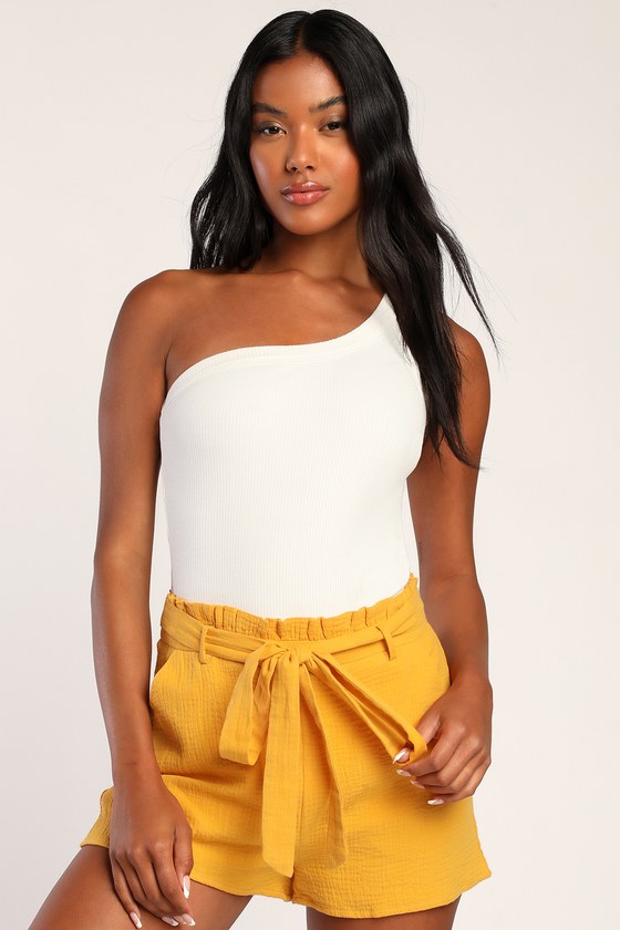 Lulus  First Things First Rust Brown Paperbag Waist Shorts