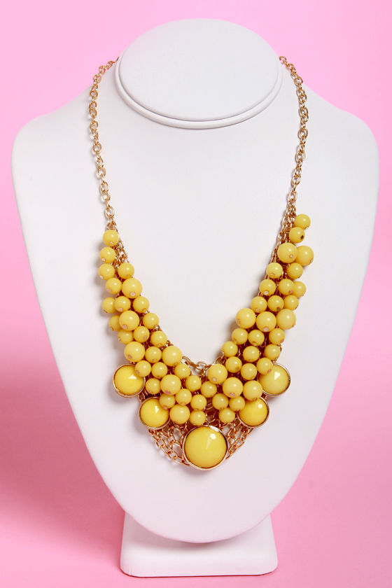 YELLOW BUBBLE NECKLACE
