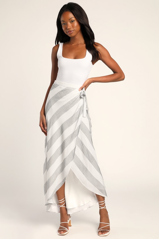 Wrap Skirt/Dress Outfits 2023 - StyleFavourite.com
